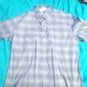 Short sleeve button up mens shirt